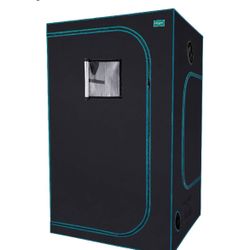 Opulent grow tent 48x48x80 And Spider 4000n Grow Light