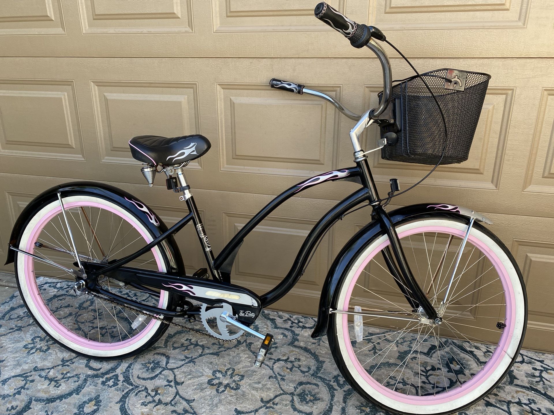 bike vs skate helmets Thousand minimalist look Canvas vs. Nylon: Which bedstu color:COBALT