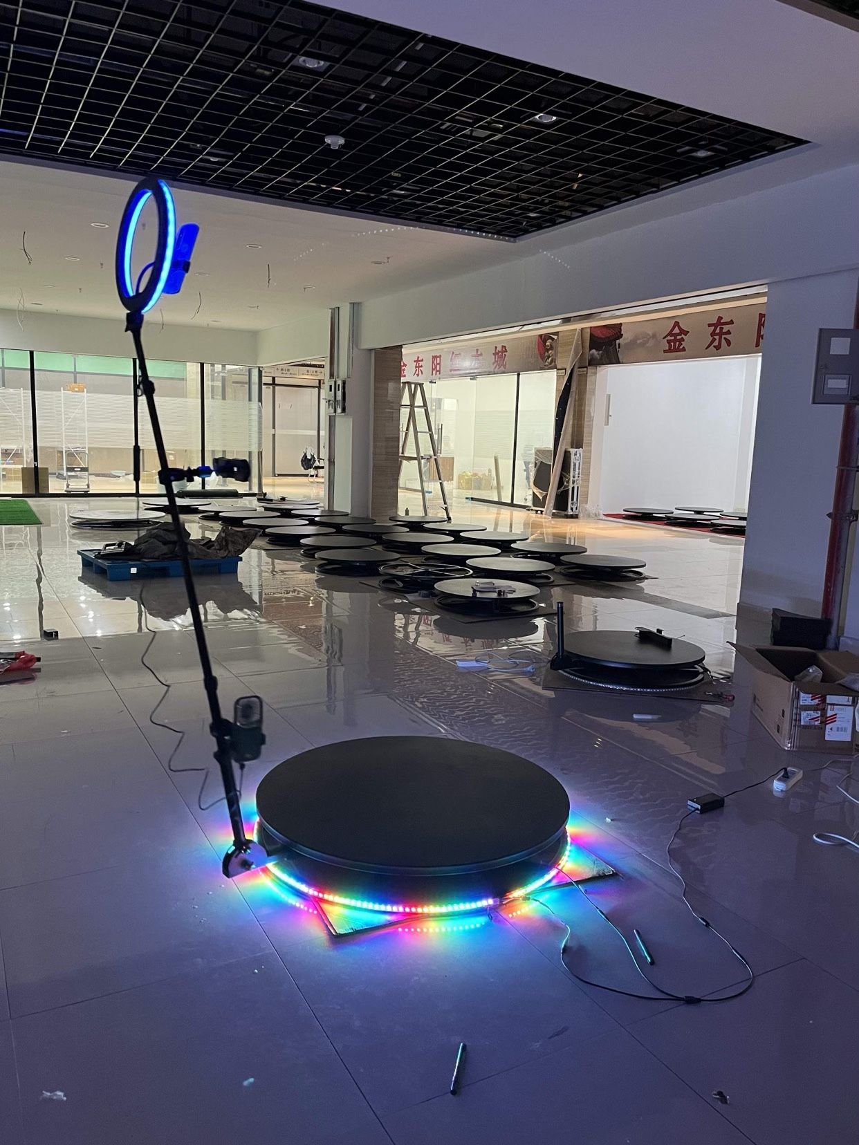 Photo Booth 360 3-4 People (brand New)