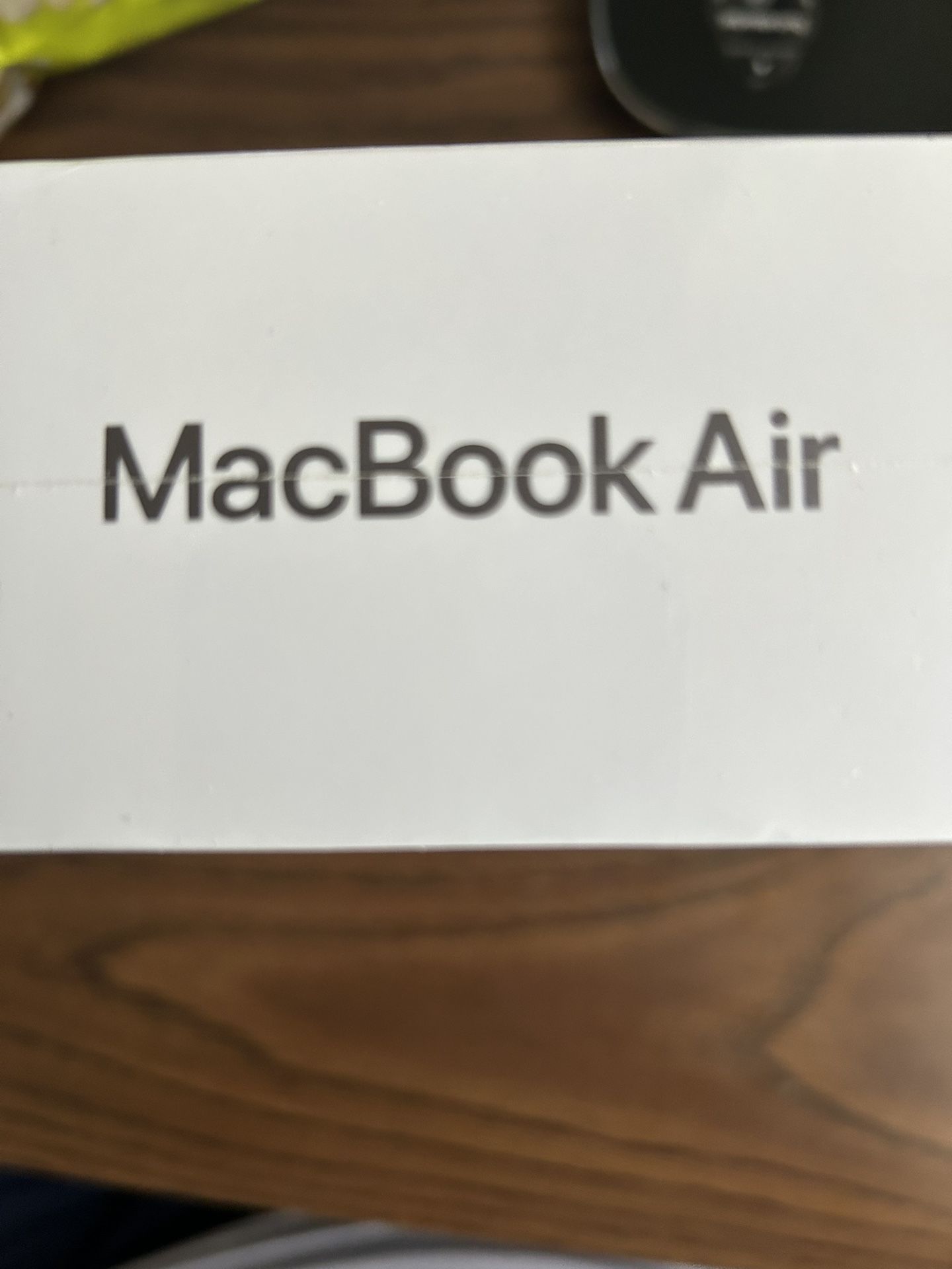 UPDATE 🚨-13 Inch MacBook laptop With Apple M1 chip