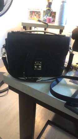 Louis Vuitton purse