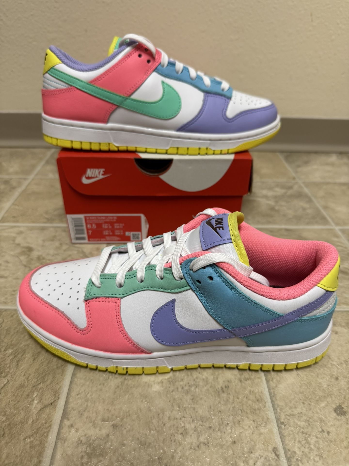 Nike Dunk Low Easter Candy Size 8.5 New