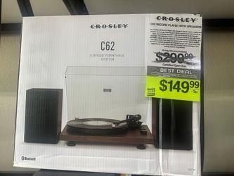 CROSLEY C62 SHELF SYSTEM TURNTABLE WITH SPEAKERS Product details The Crosley C62 Record Player with Speakers blends classic styling and modern techn