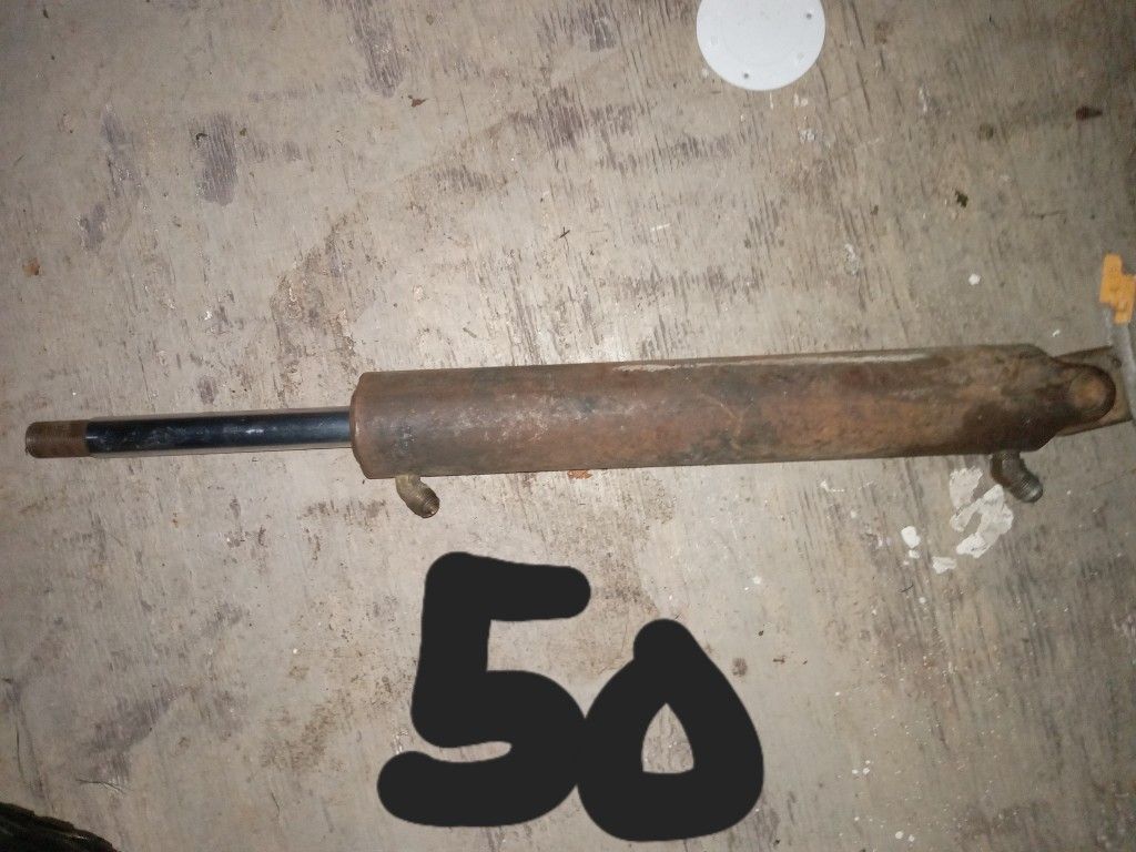 Tractor Cylinder