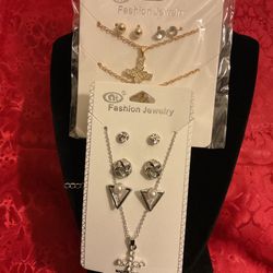 3 Necklace Sets W/matching Earrings…gold And Silver,all 3 Sets With Rhinestones 
