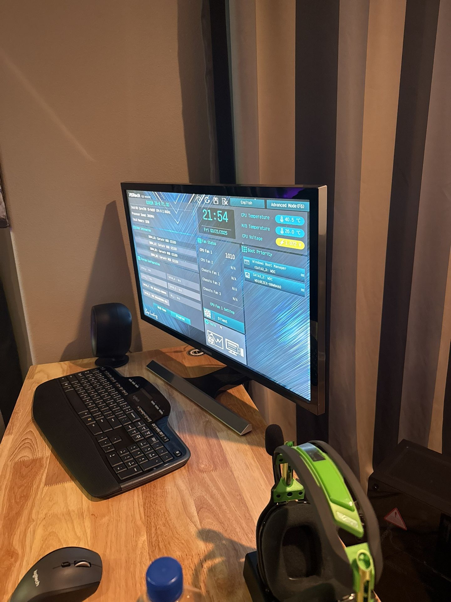 27in Samsung 4k Monitor