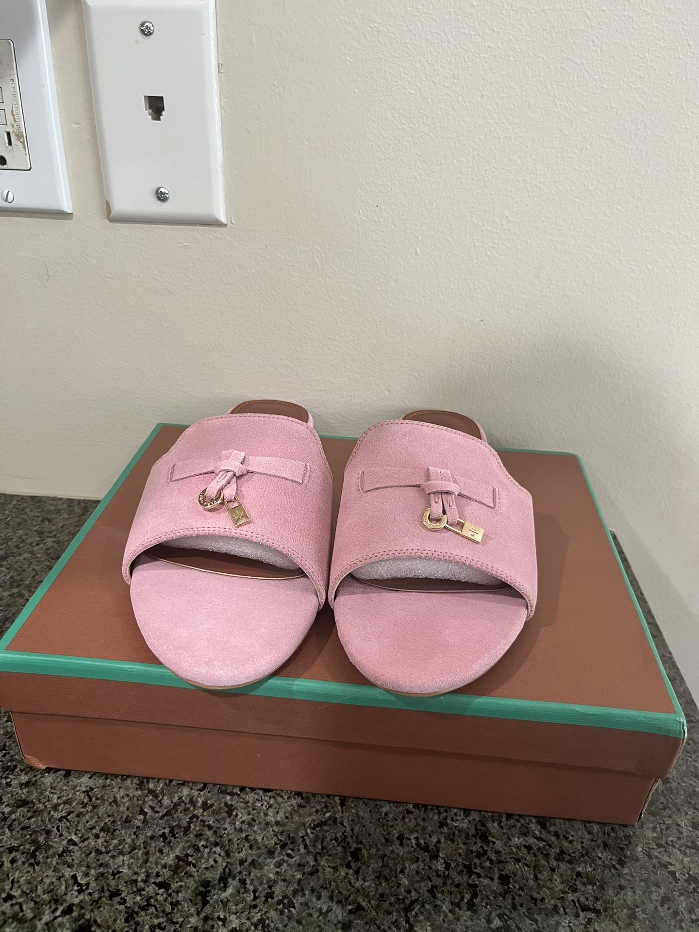 Women’s Summer Charms Sandals