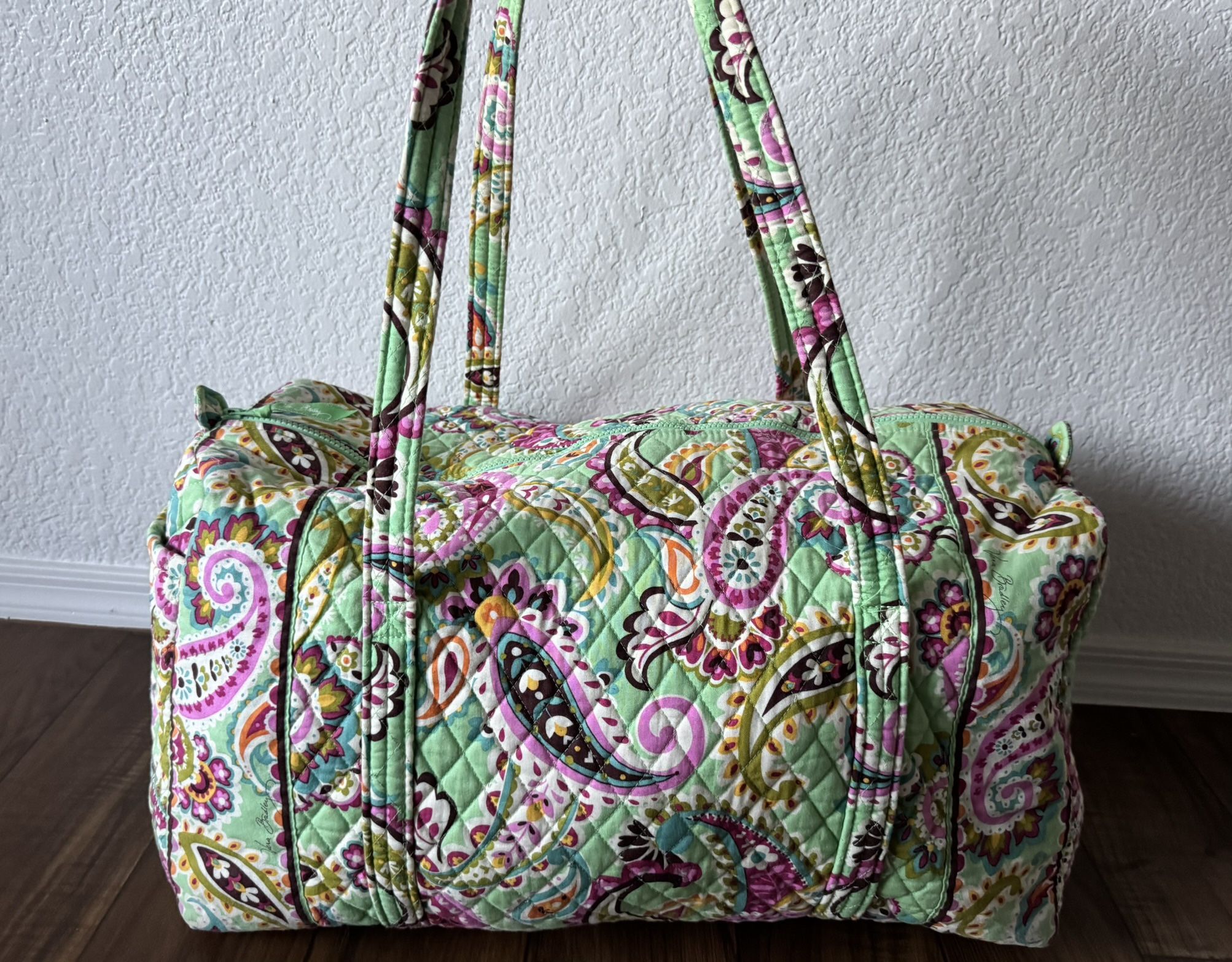 Vera Bradley Large Duffel Bag – Lilli Bell Pattern