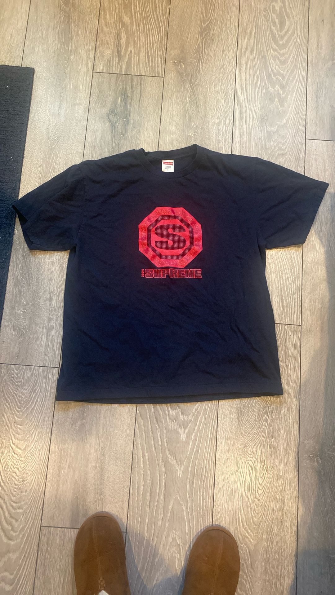 Supreme Tee