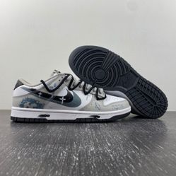 Nike SB Dunk Low 