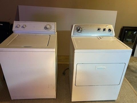 Whirlpool Washer And Dryer 
