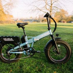 HeyBike mars 2.0 foldable e-bike 45 mile range and 28mph 