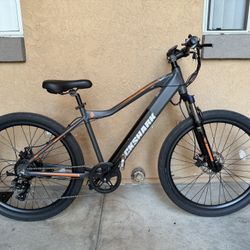 Electric Mountain Bike Rockshark Kloven (CASH ONLY) -> BEST OFFER TAKES IT!!! -READ👇-