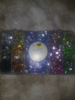 Large Faceted Gems/Rhinestones Craft Kit – Multiple Colors