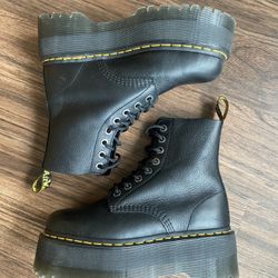 Dr Martens Platform Boots Womens 8 