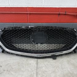 2017 2018 2019 2020 2021 MAZDA CX5 FRONT BUMPER GRILLE W/O EMBLEM OEM