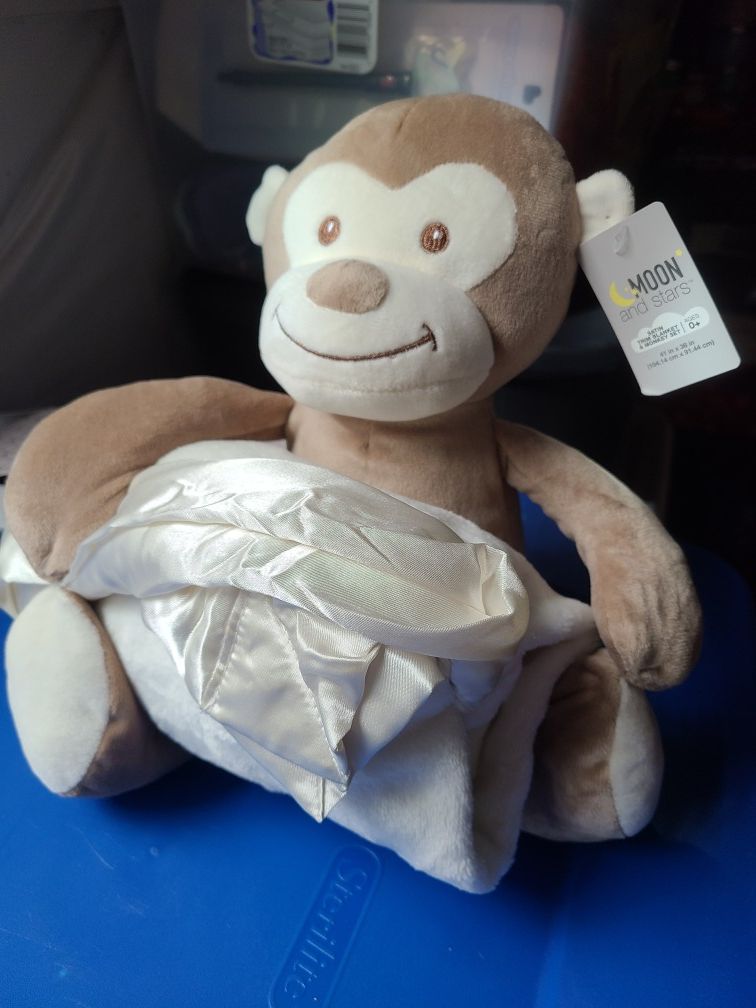 Baby snuggle toy and blanket
