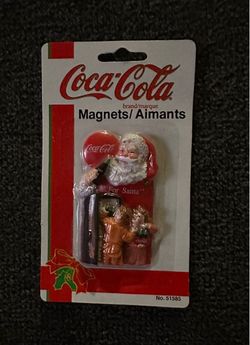#60 Coca-Cola Santa Christmas Magnet Set