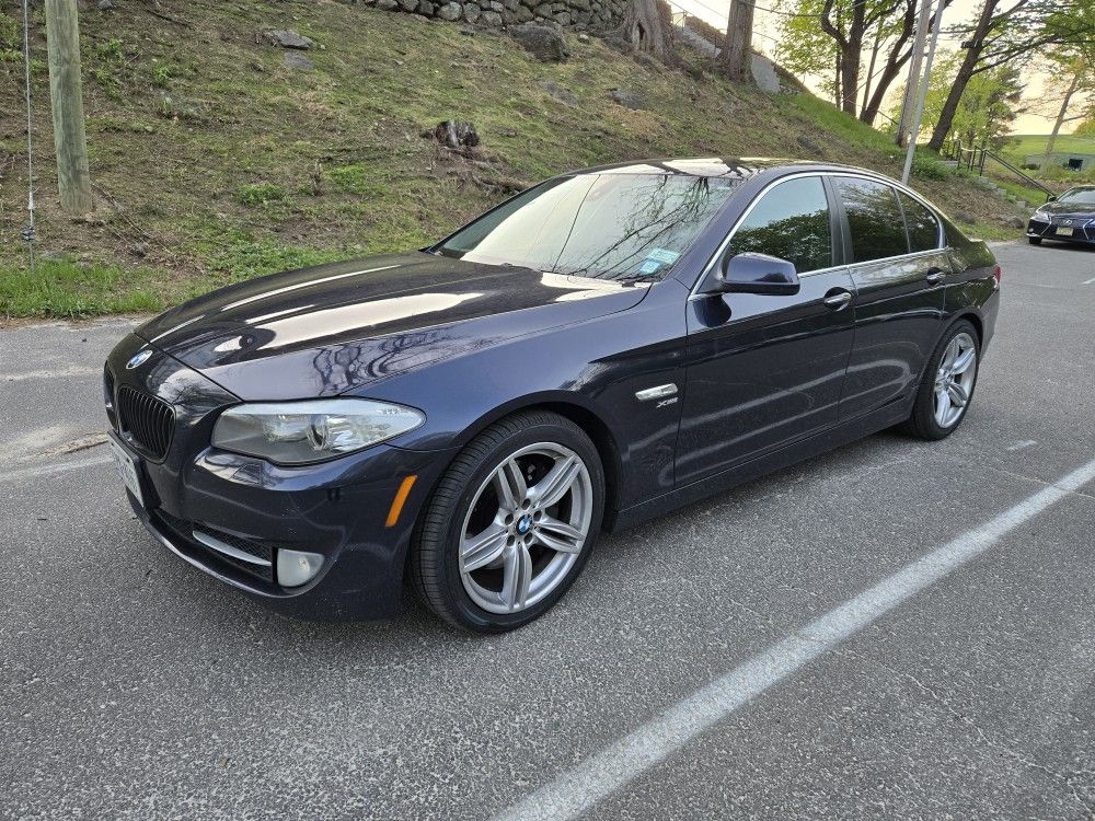 2012 BMW 5 Series
