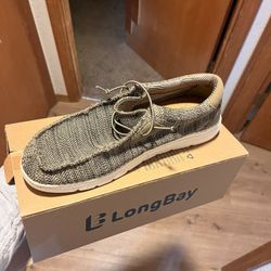 Brand New LongBay Men’s 11 Lightweight Loafers