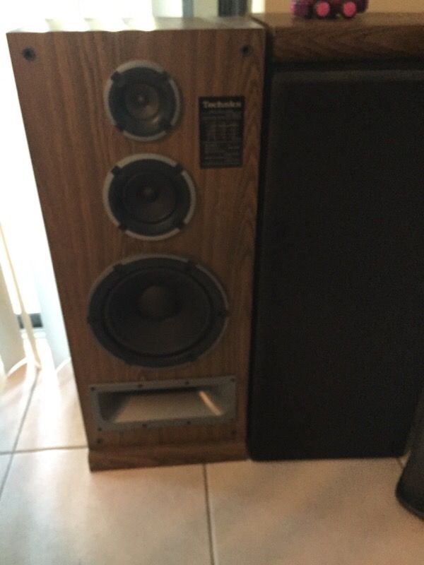 Technics SB-2825 floor standing speakers super bass loading subwoofers home theater