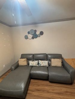 Domio Gray 3pc (Rooms to Go)