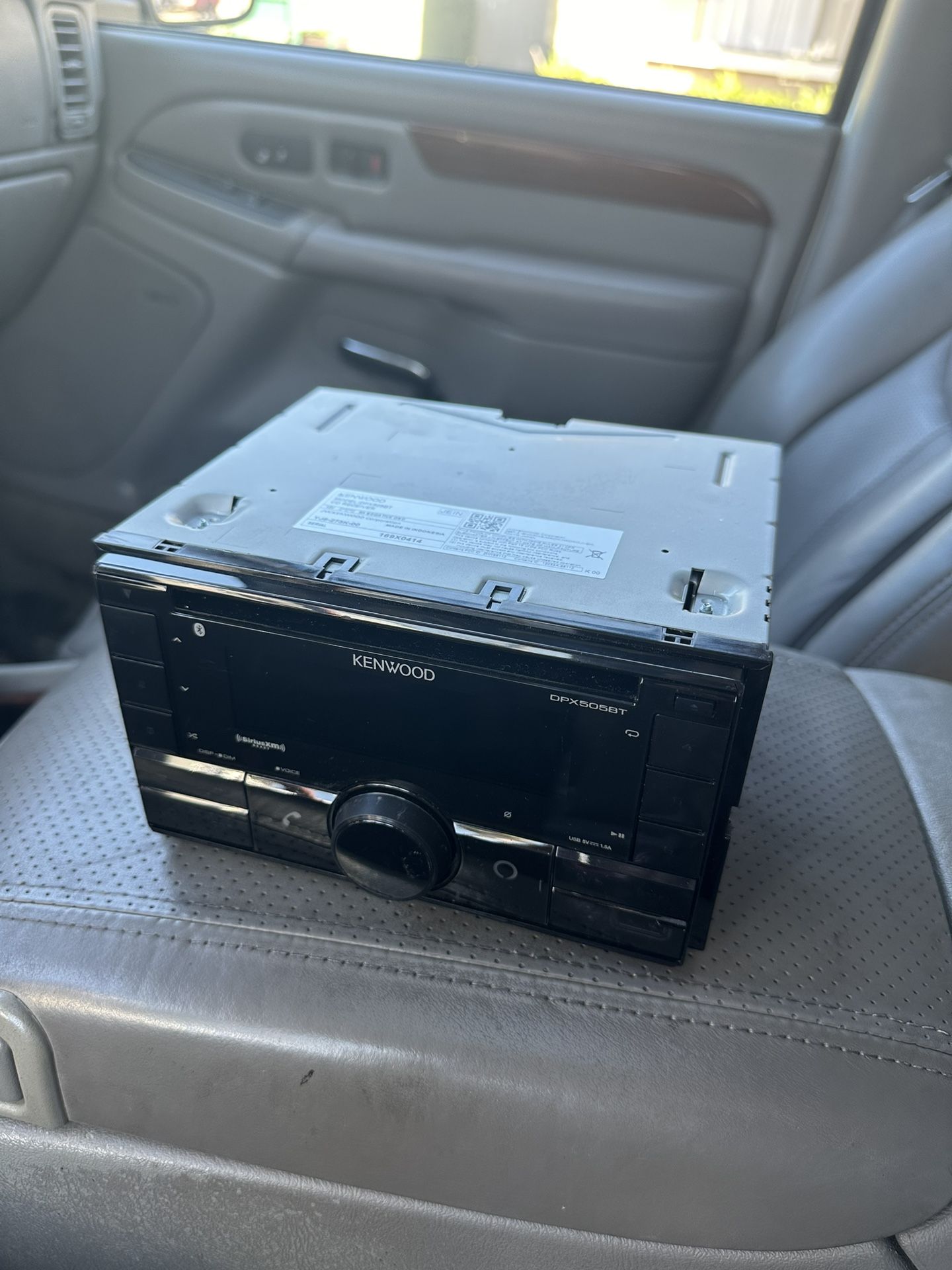 Brand New Kenwood Headunit Negotiable 