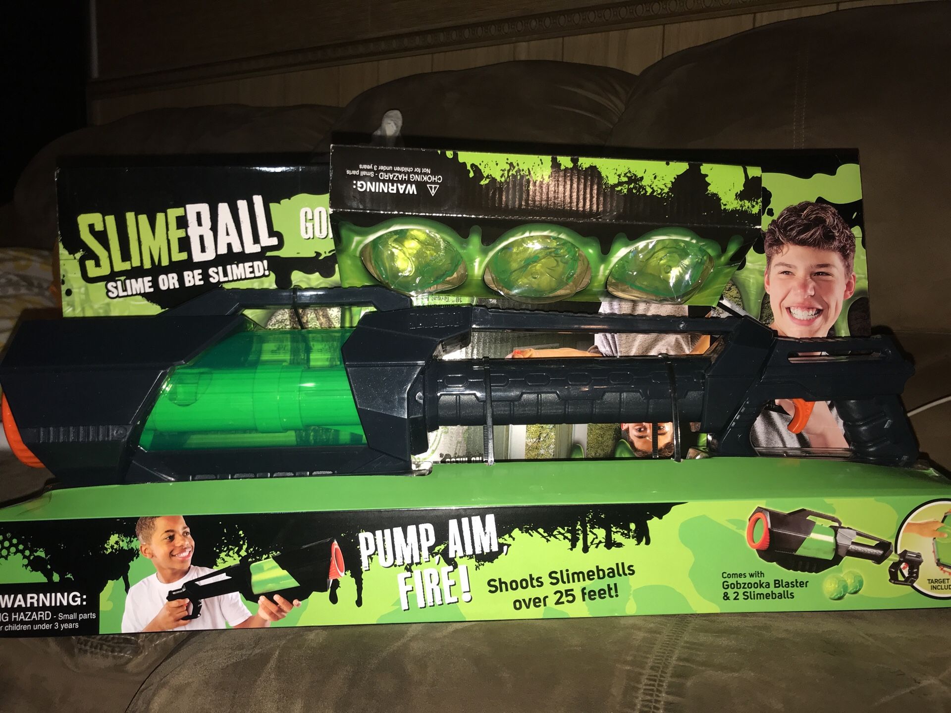 Slimeball gun toy
