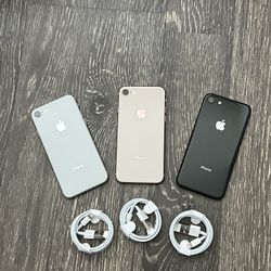 iPhone 8 UNLOCKED FOR ALL CARRIERS!