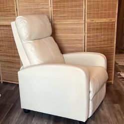 Lash Recliner 