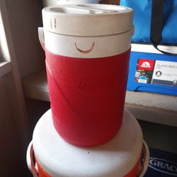 Coleman Red White Gallon Beverage Cooler Jug Rugged Twist On Spout 