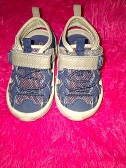 Little boys Oshkosh shoes