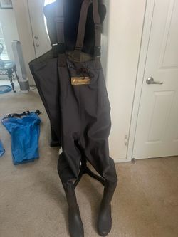 Never used Frogtoggs size 11boot Waders