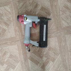 Central Pneumatic 2 in 1 StaplerNailer