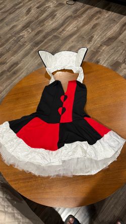 Queen of Hearts costume s/medium
