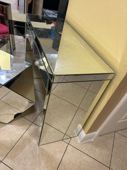 Free decor mirror