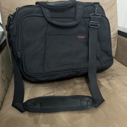 CODI laptop shoulder bag