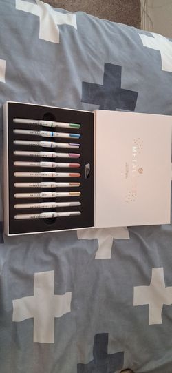 Metallic marker set from Archer & Olive