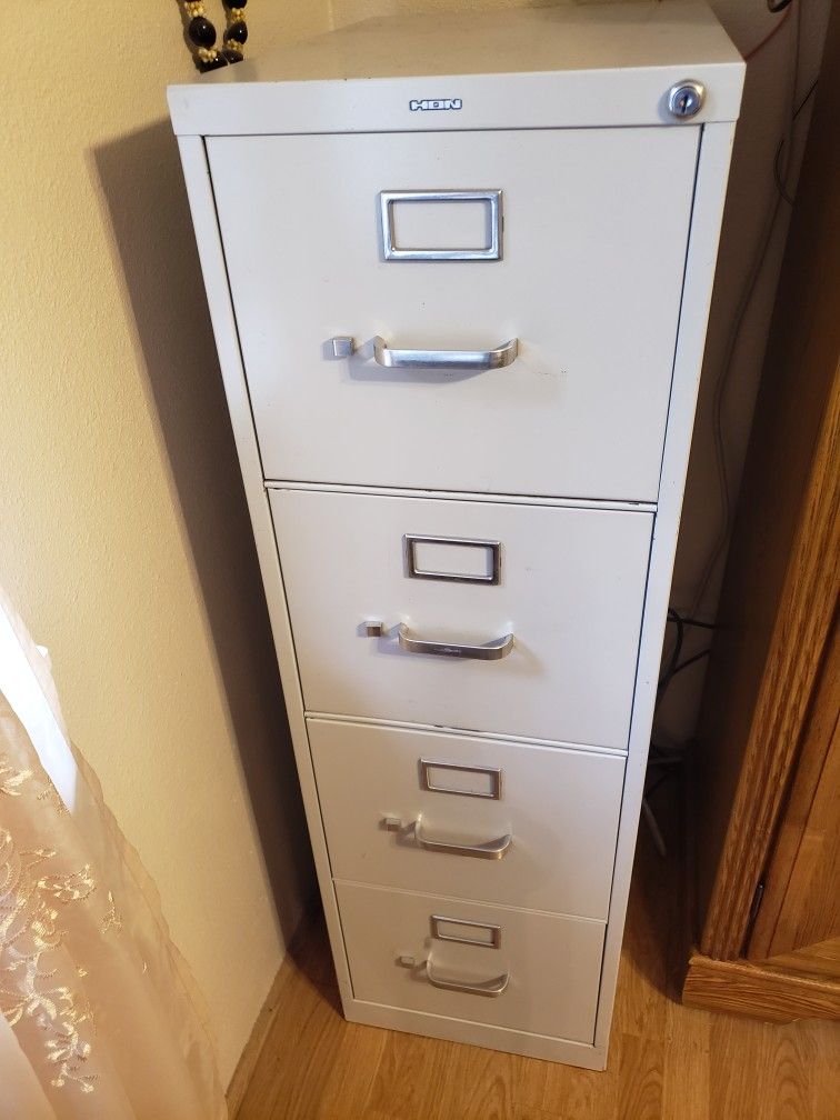 Filing Cabinet 4 Drawer