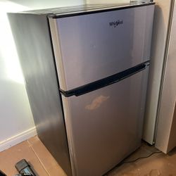 Mini Fridge + Freezer