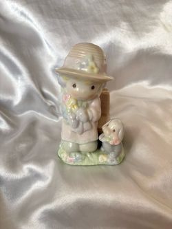Precious Moments salt & pepper shaker