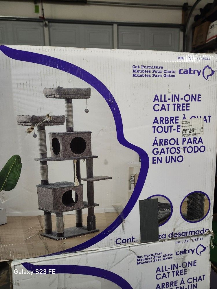 Cat Tree NEW