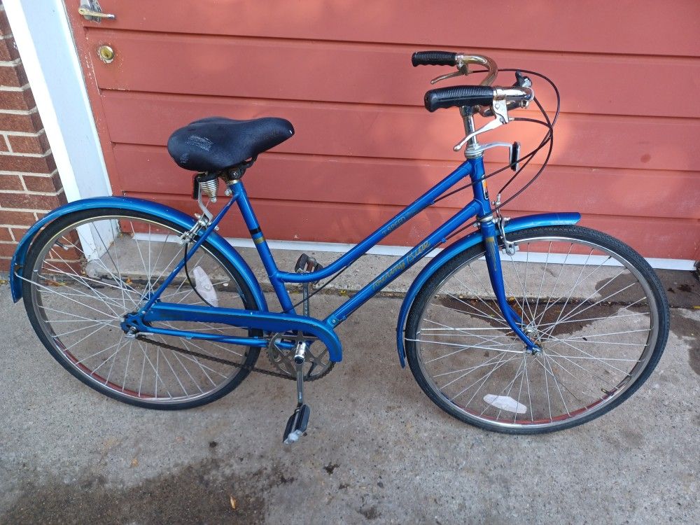 Vintage 26" Women's 3-speed Bicycle