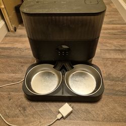 Automatic Pet Feeder