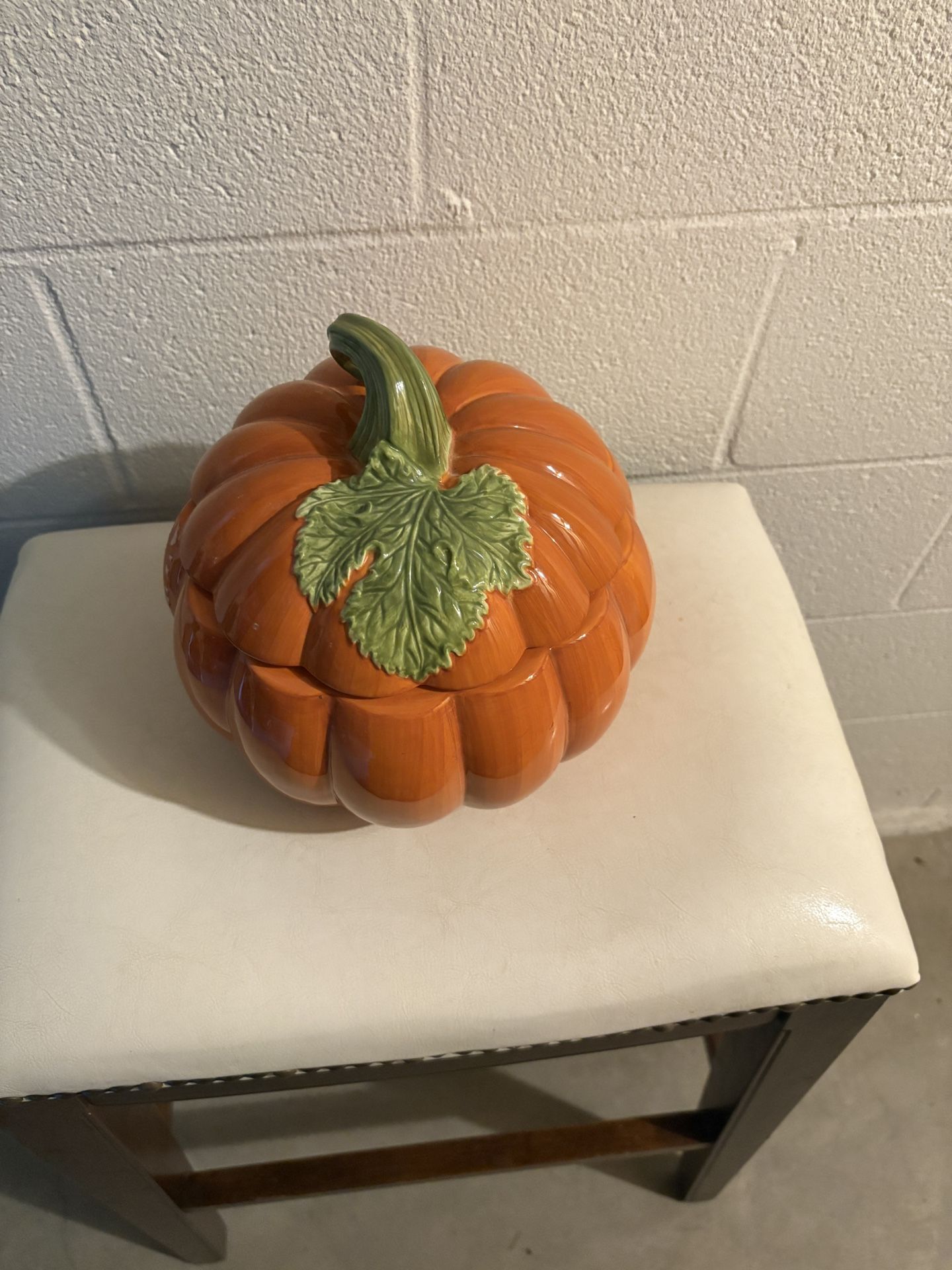 2 Fall Scented Candles In Ceramic Pumpkins