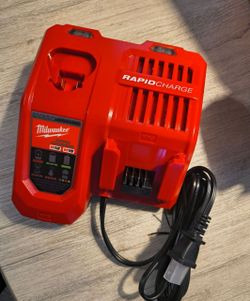 Milwaukee RAPIDCHARGER M12 M18