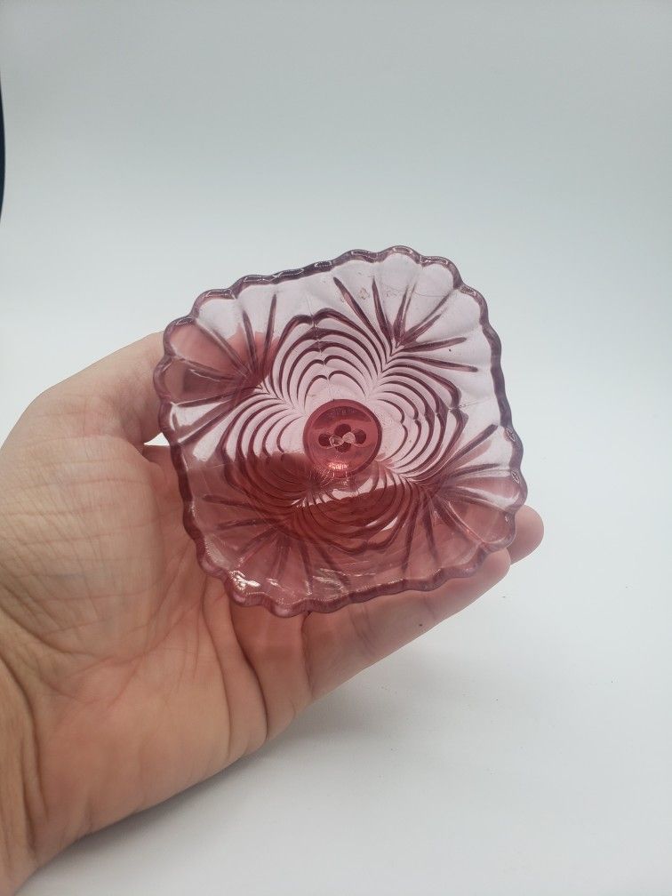 Fenton Dusty Rose Beauty Bell