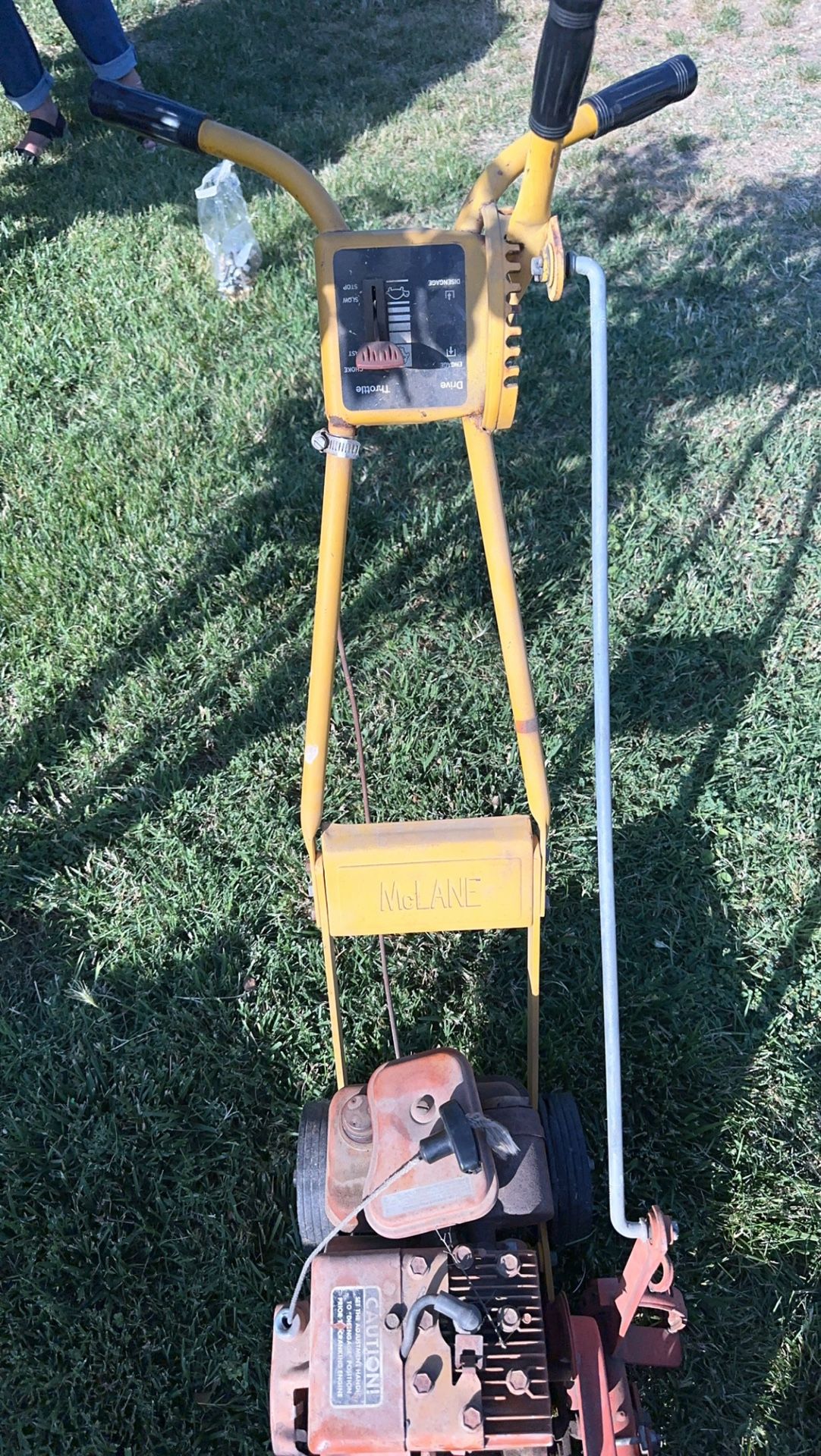 McLane Edger for Sale in Kingsburg, CA OfferUp