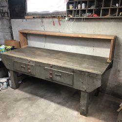Free Massive Work Bench