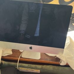 21in Apple iMac Slim All In One Computer